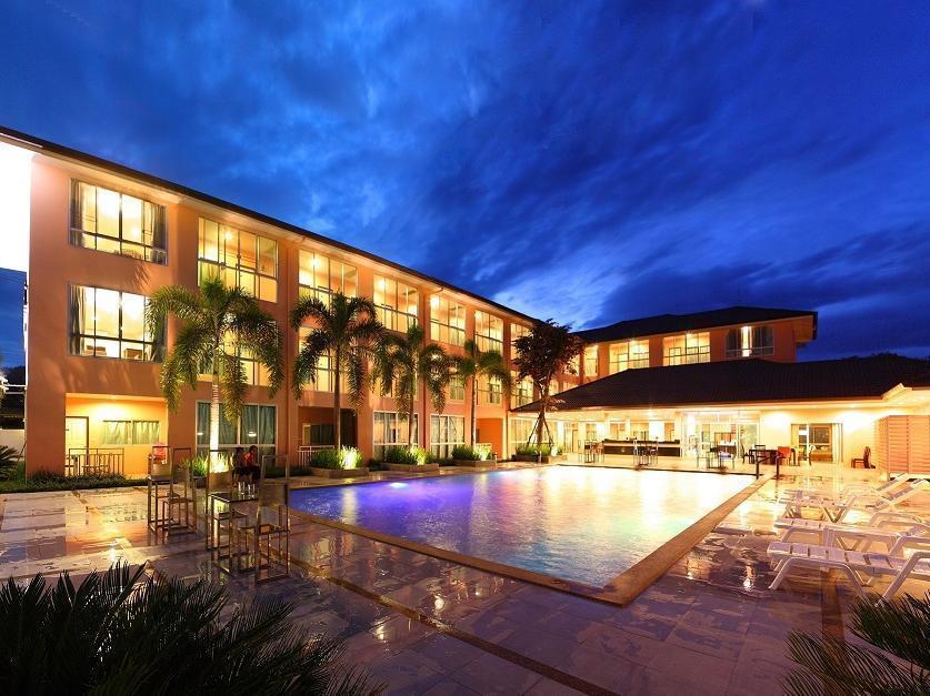 The Victory Hotel Ban Muang Daeng エクステリア 写真