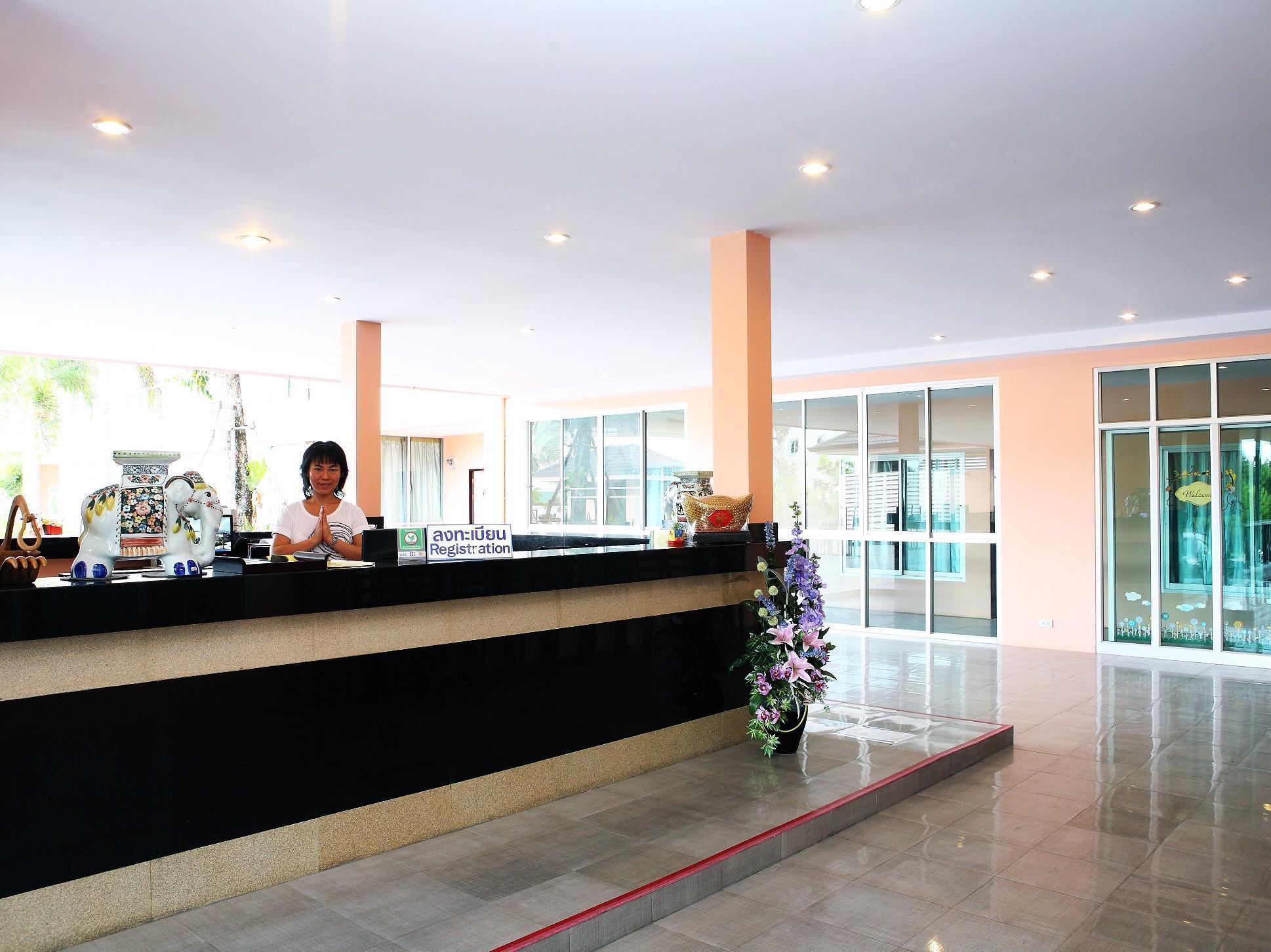 The Victory Hotel Ban Muang Daeng エクステリア 写真